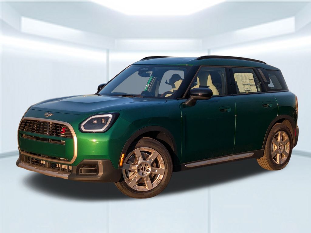 2025 MINI Countryman S's photo