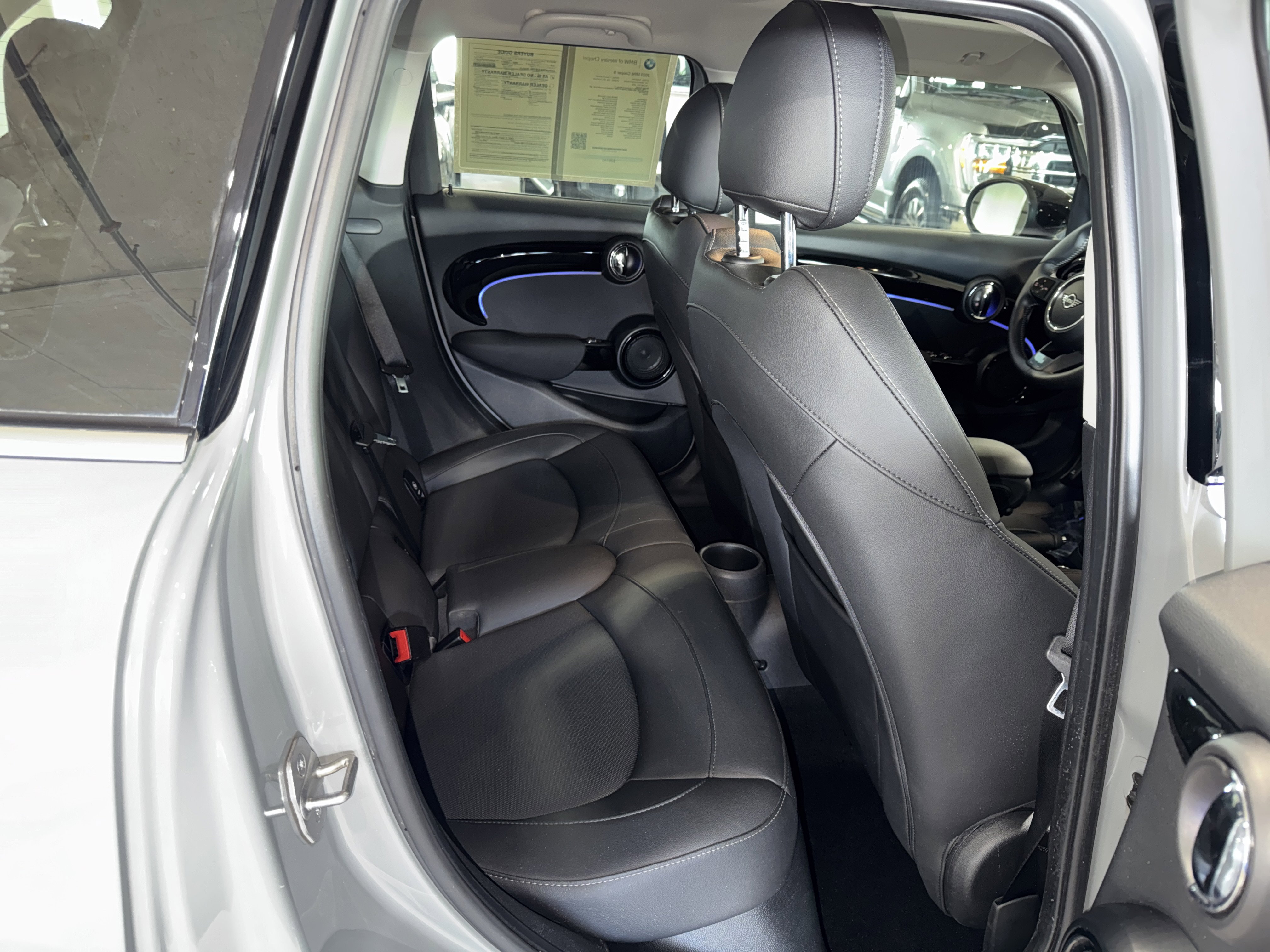 2023 Mini Cooper Hardtop S photo 2
