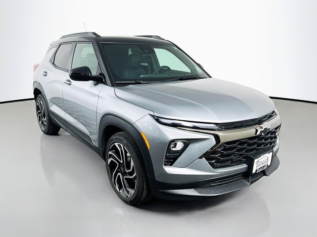 2026 Chevrolet Trailblazer RS photo 3