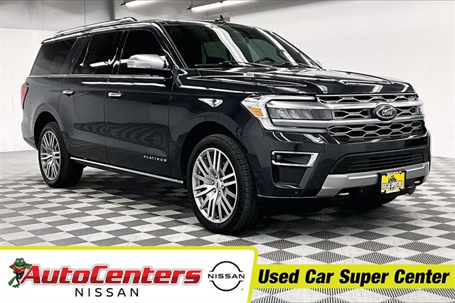 2023 Ford Expedition Platinum's photo