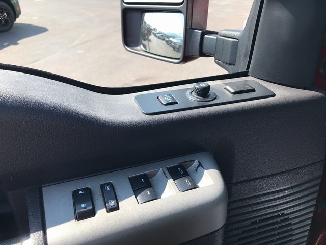 2015 Ford F-350 Lariat photo 5