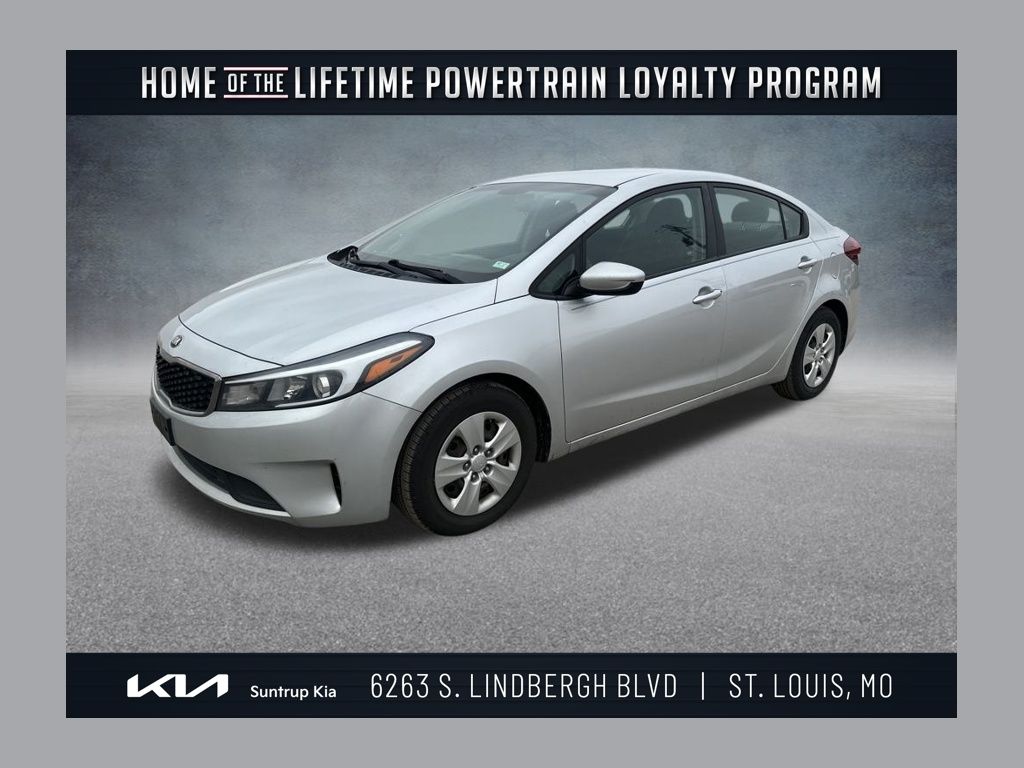 2017 Kia Forte LX's photo
