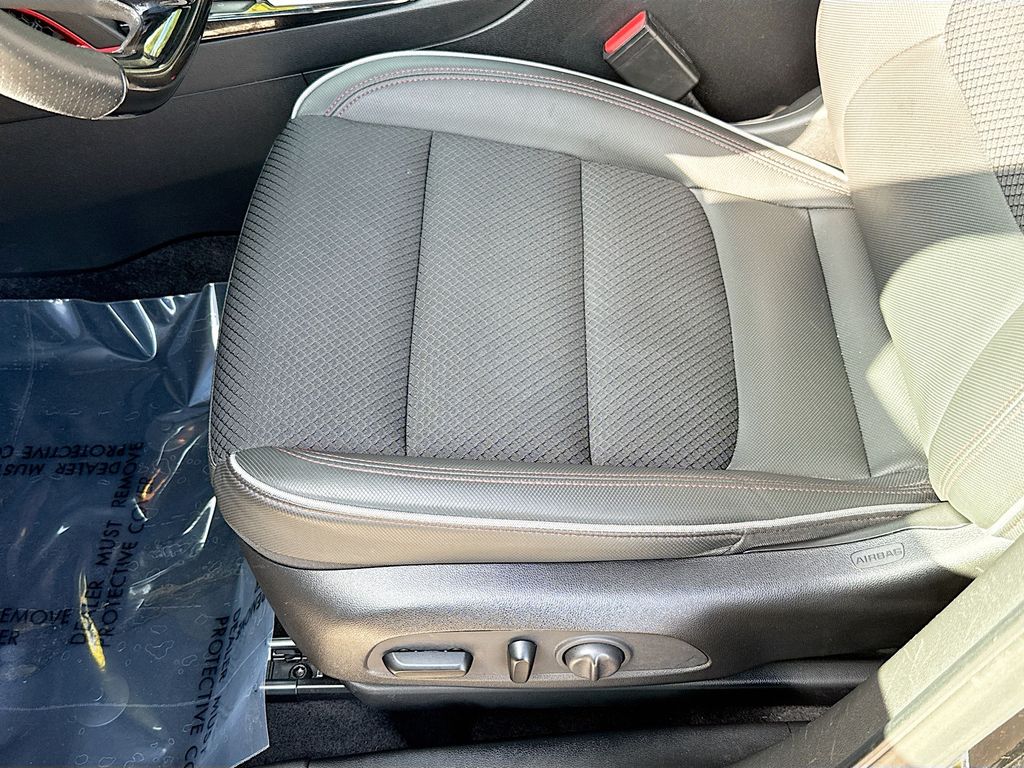 2021 Chevrolet Trailblazer RS photo 15