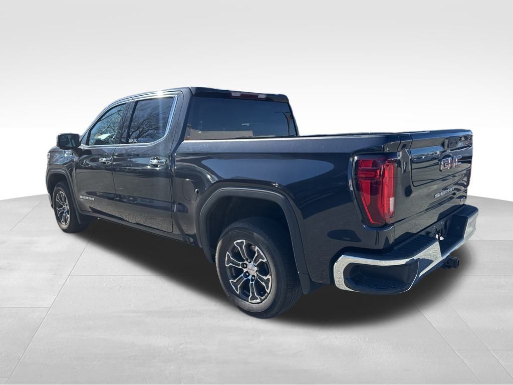 2024 Gmc Sierra 1500 SLT photo 3