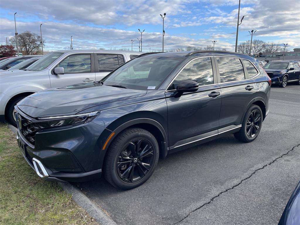 2023 Honda CR-V Hybrid Sport Touring photo 3
