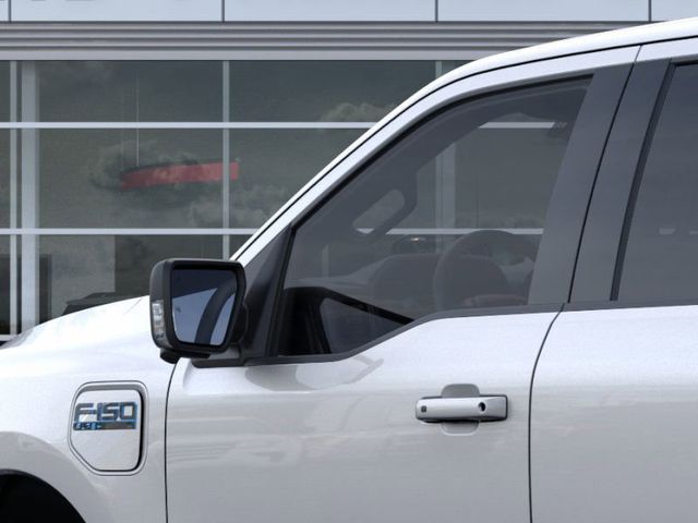 2025 Ford F-150 Lightning photo 20