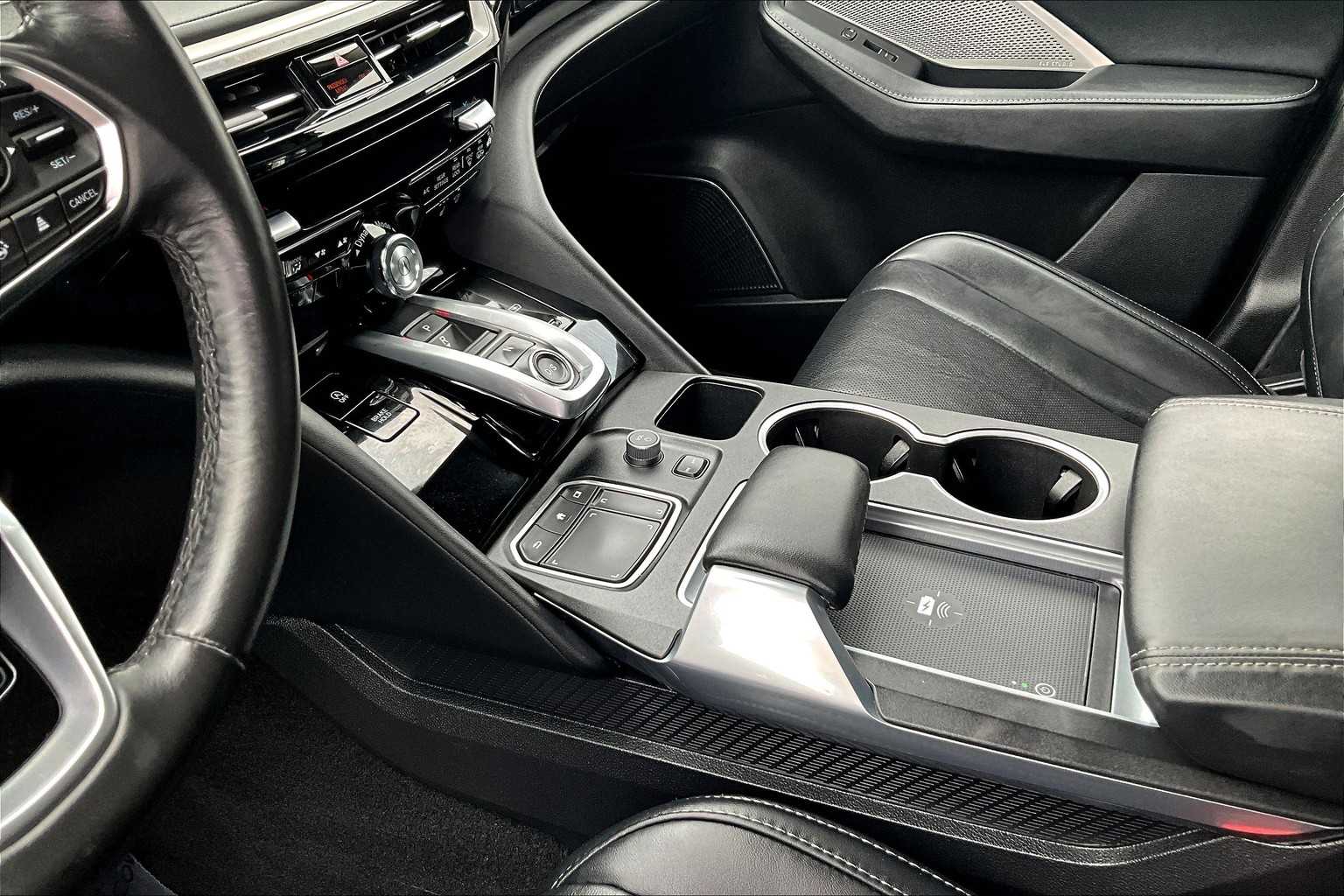 2023 Acura MDX SH-AWD Technology photo 13