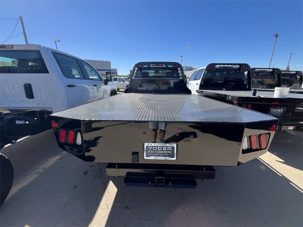 2025 Chevrolet Silverado 3500HD Work Truck photo 3