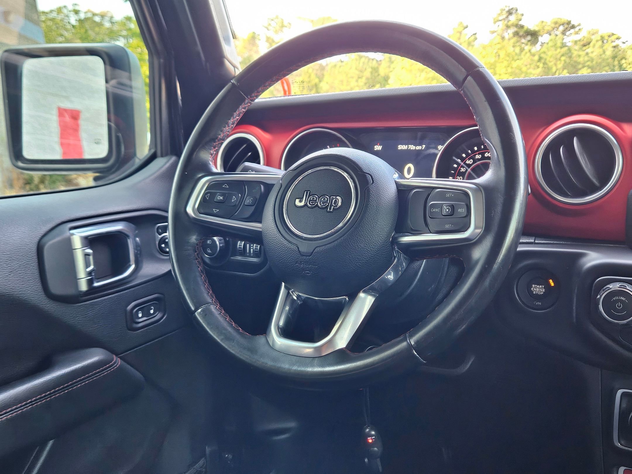 2020 Jeep Gladiator Rubicon photo 9