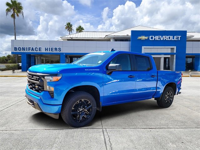 2026 Chevrolet Silverado 1500 Custom photo 3