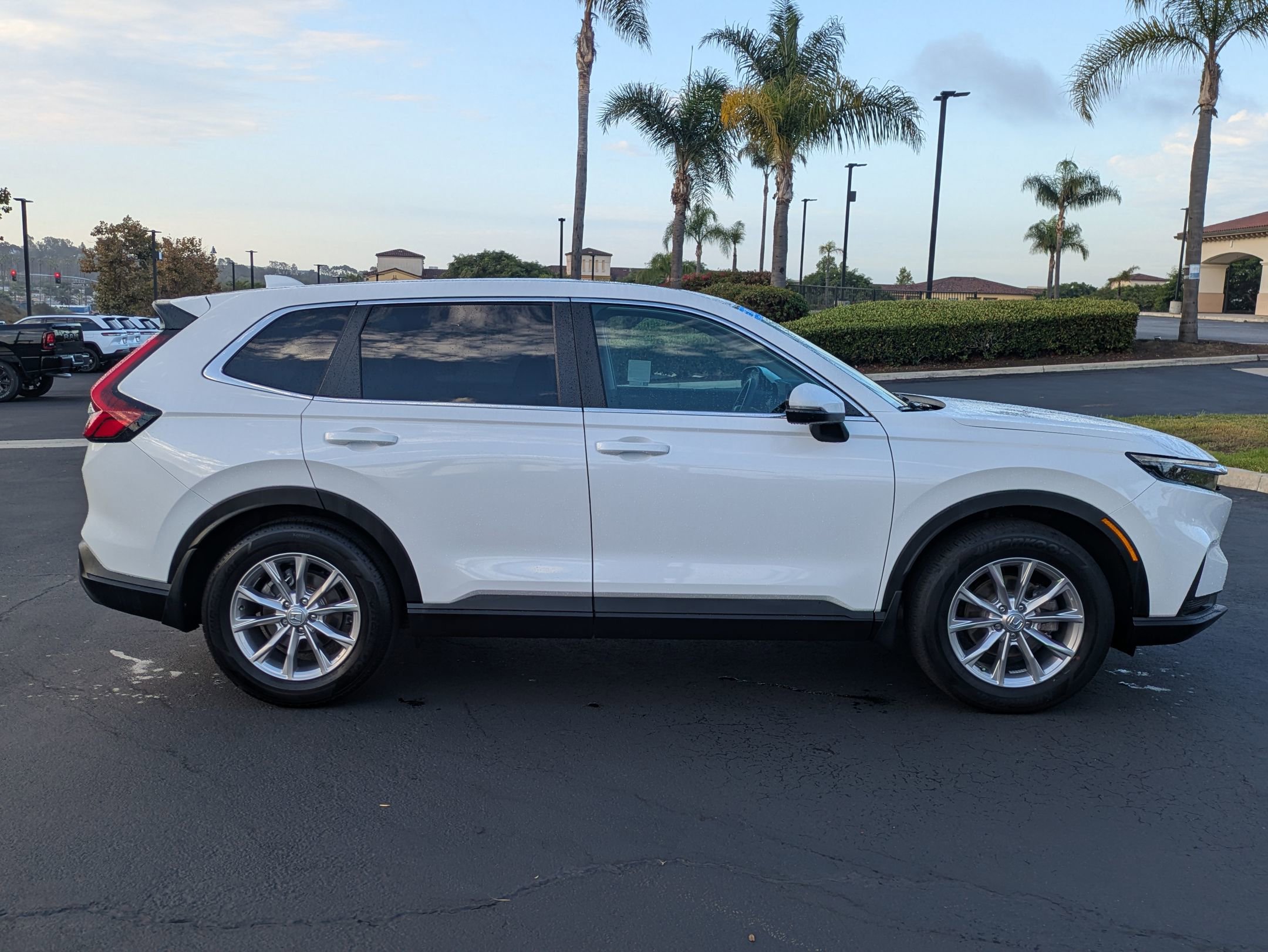 2024 Honda CR-V EX photo 6