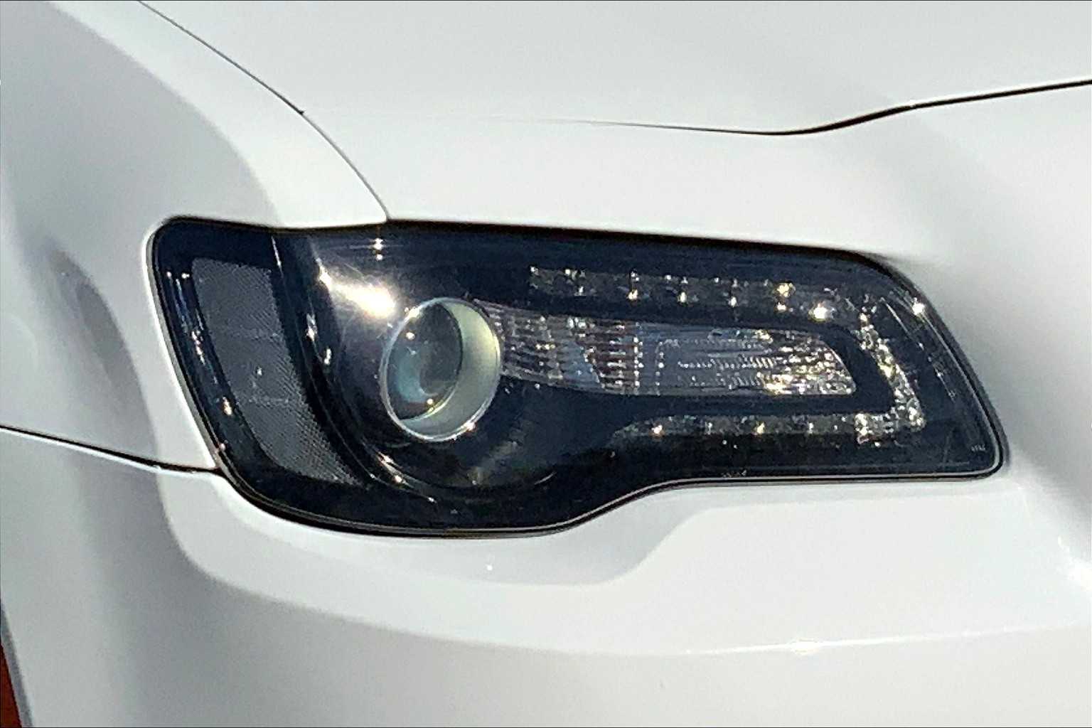 2021 Chrysler 300 Touring Limited photo 23