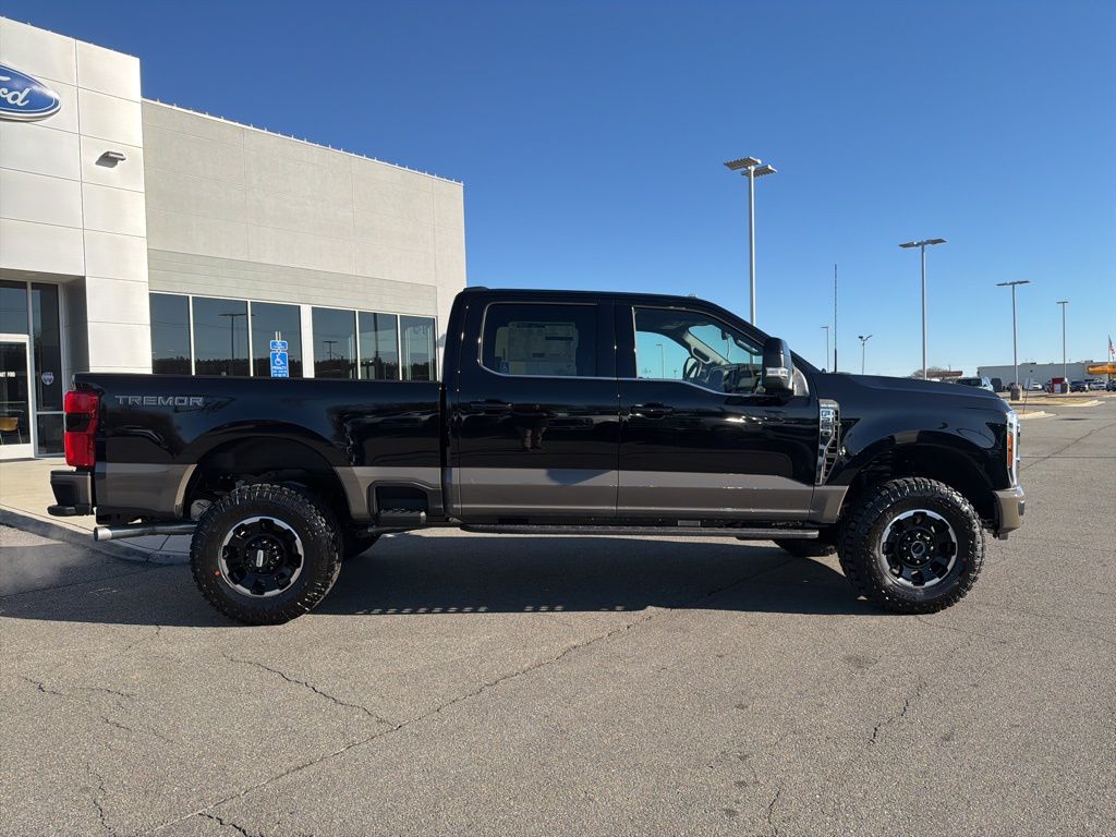 2026 Ford F-250 Super Duty King Ranch's photo