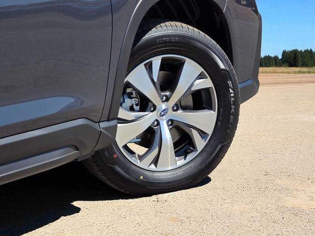 2025 Subaru Ascent Premium photo 8