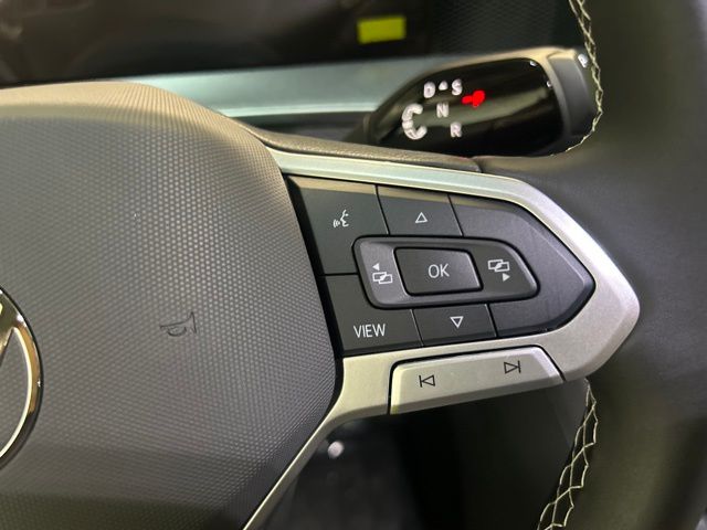 2025 Volkswagen Tiguan S photo 13