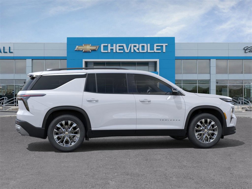 2026 Chevrolet Traverse L photo 3