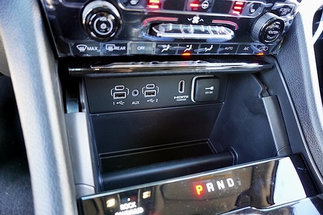 2023 Jeep Cherokee 4xe photo 37