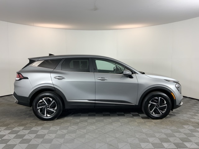 2023 Kia Sportage Hybrid LX photo 4