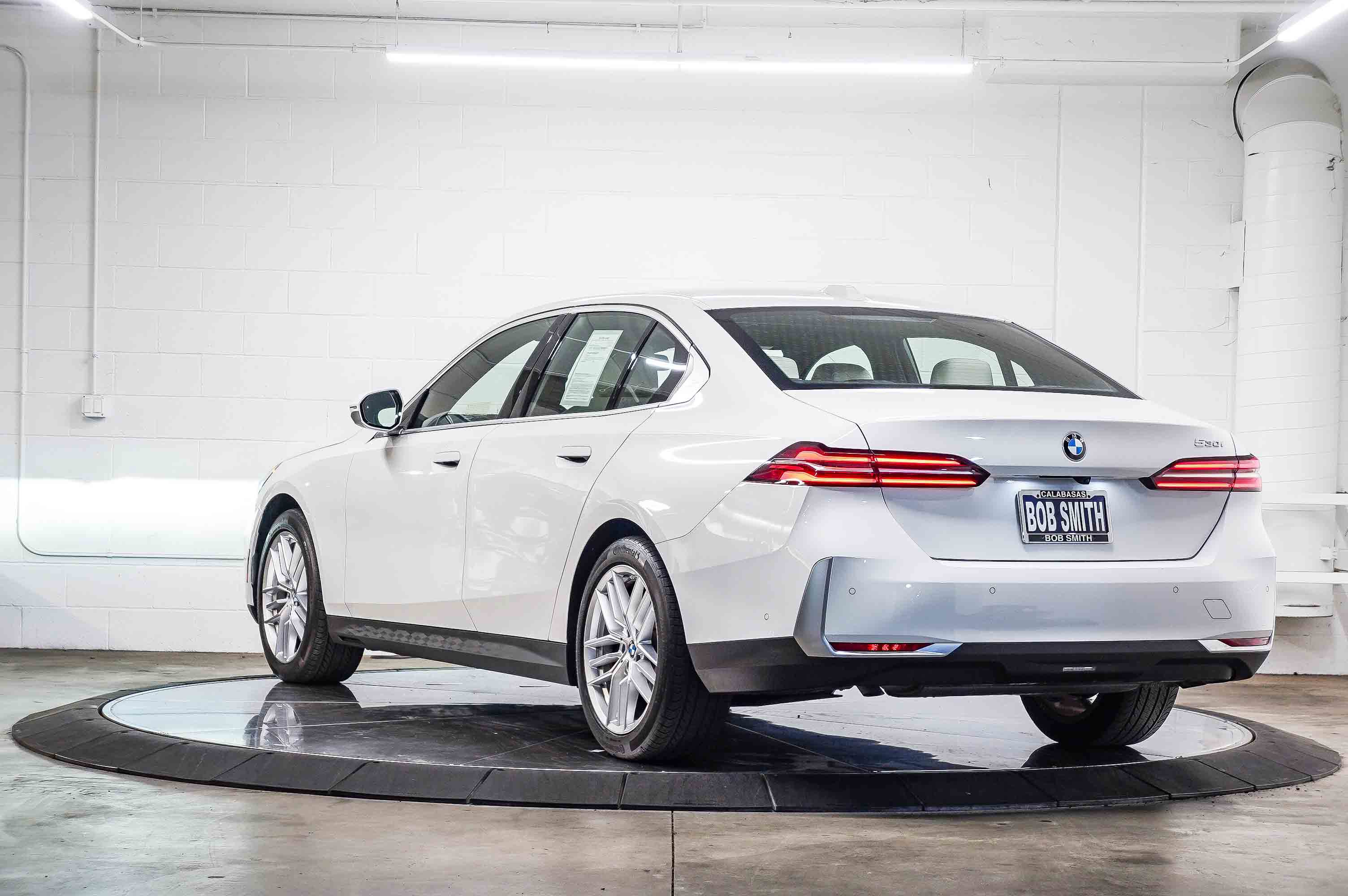 2025 Bmw 530i photo 4