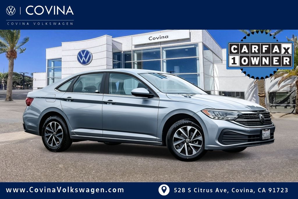 2023 Volkswagen Jetta S's photo