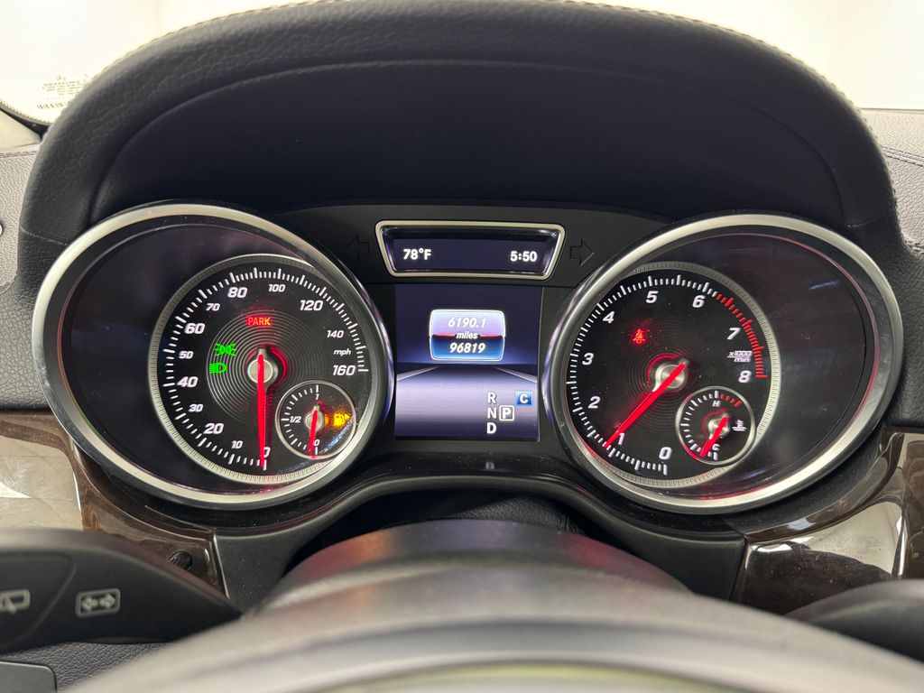 2018 Mercedes Benz GLS 450 4MATIC photo 19