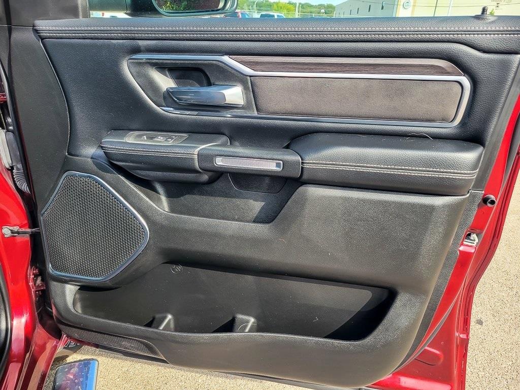 2025 RAM 1500 - Image 23