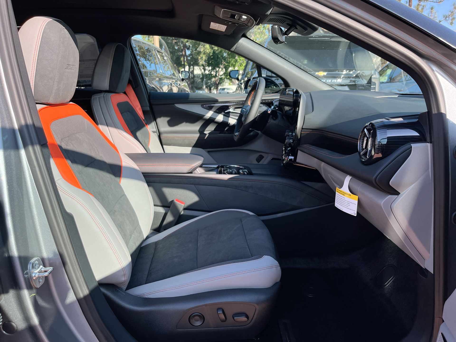 2026 Chevrolet Blazer EV photo 28