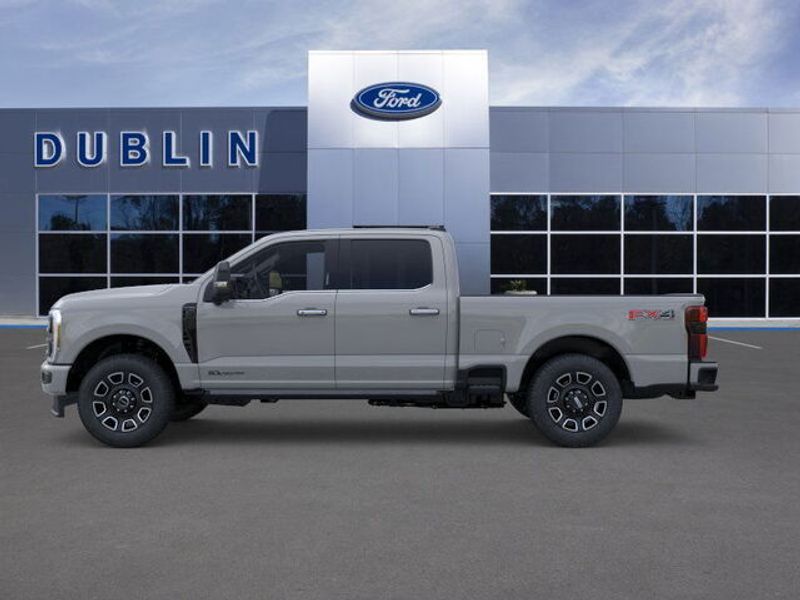 2026 Ford F-250 Platinum photo 3