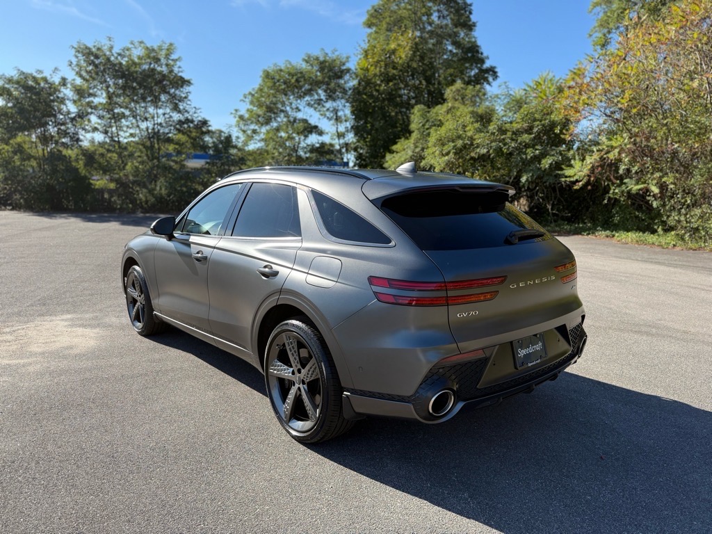 2023 Genesis GV70 Select Advanced 2.5T Sport Prestige photo 5