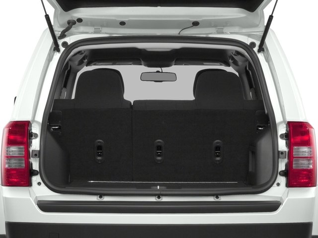 2016 Jeep Patriot Latitude photo 3