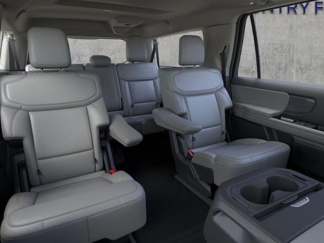 2025 Ford Expedition MAX photo 8