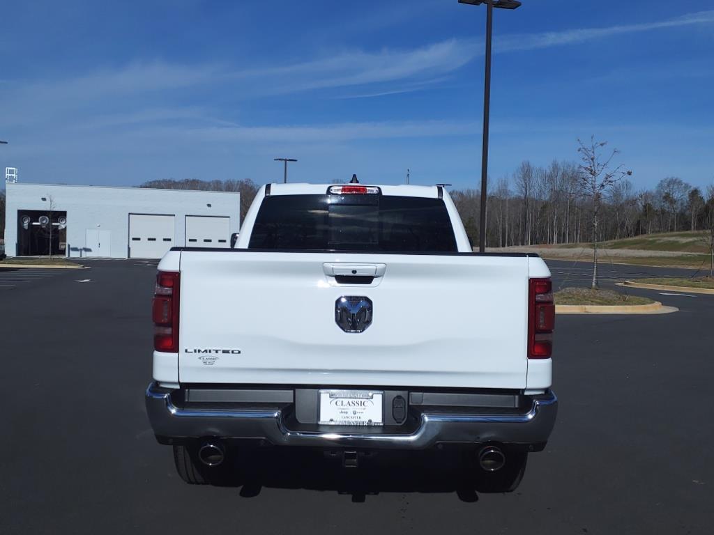 2022 Ram 1500 Limited photo 16