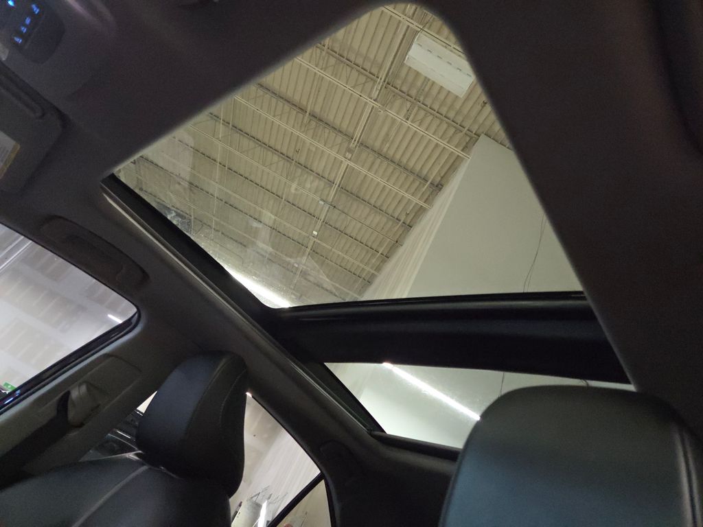 2022 Toyota Camry XSE photo 27