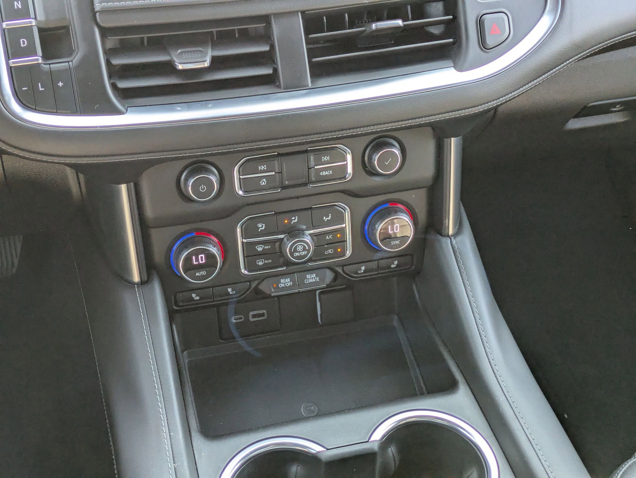 2021 Chevrolet Tahoe Z71 photo 19