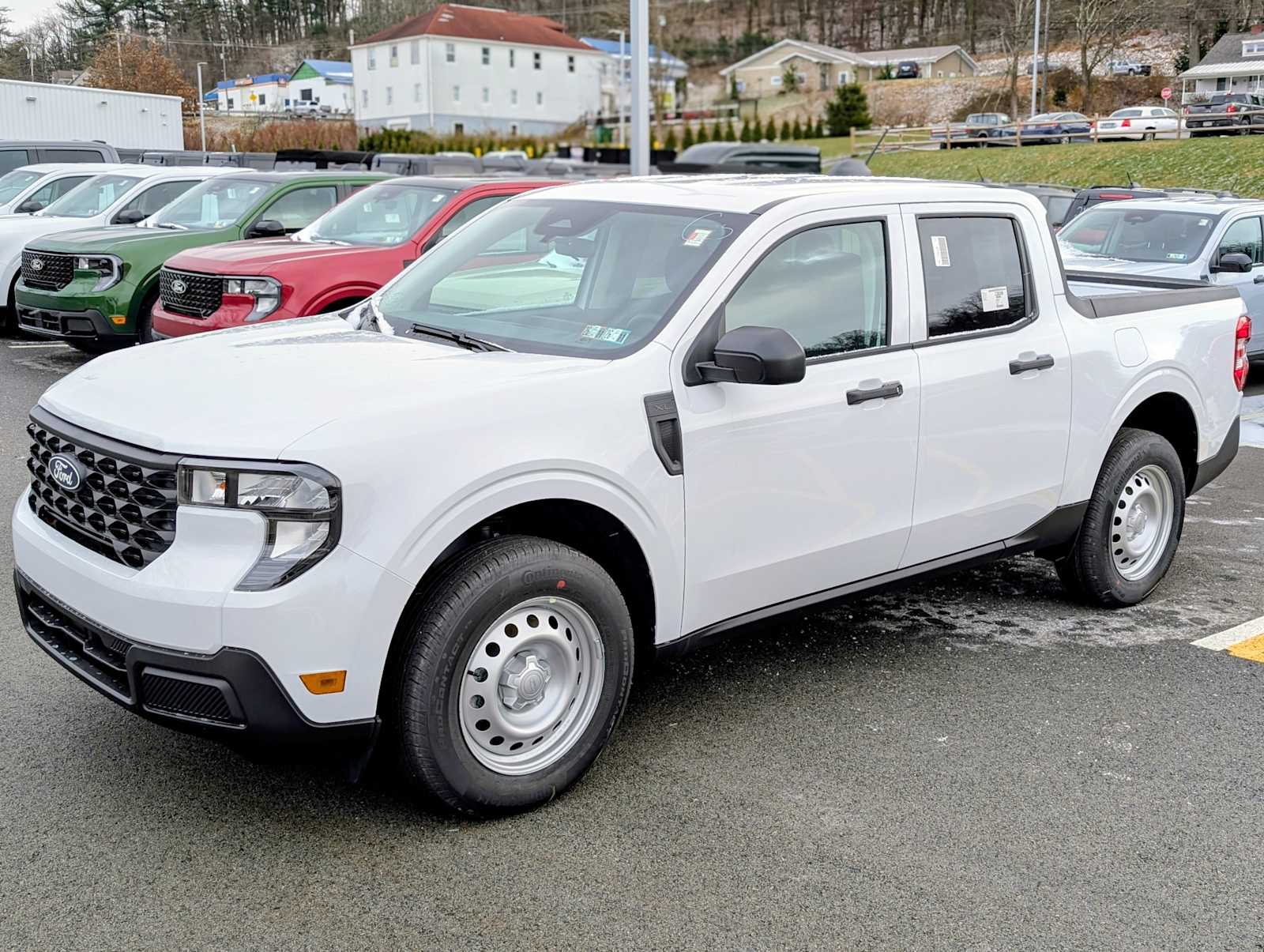 2025 Ford Maverick XL's photo