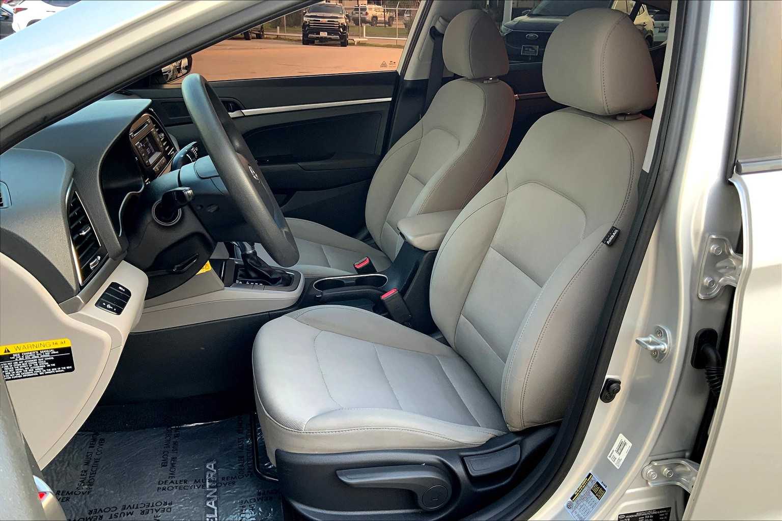 2018 Hyundai Elantra SE photo 7