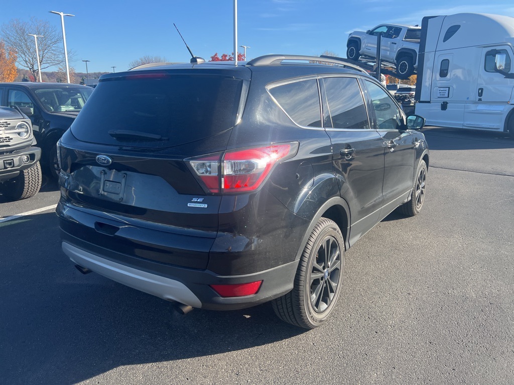 2017 Ford Escape SE photo 4
