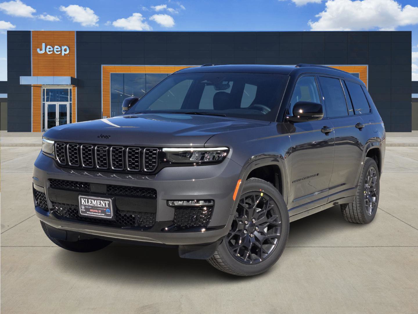 2025 Jeep Grand Cherokee L Summit's photo