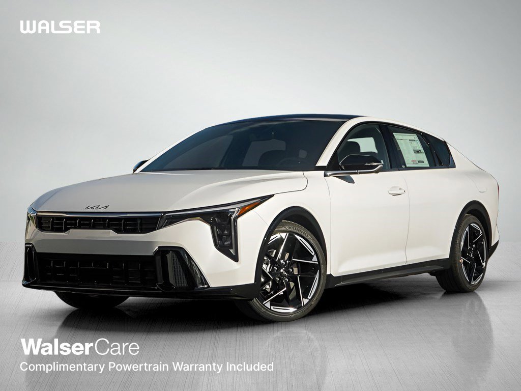 2025 Kia K4 GT-Line's photo