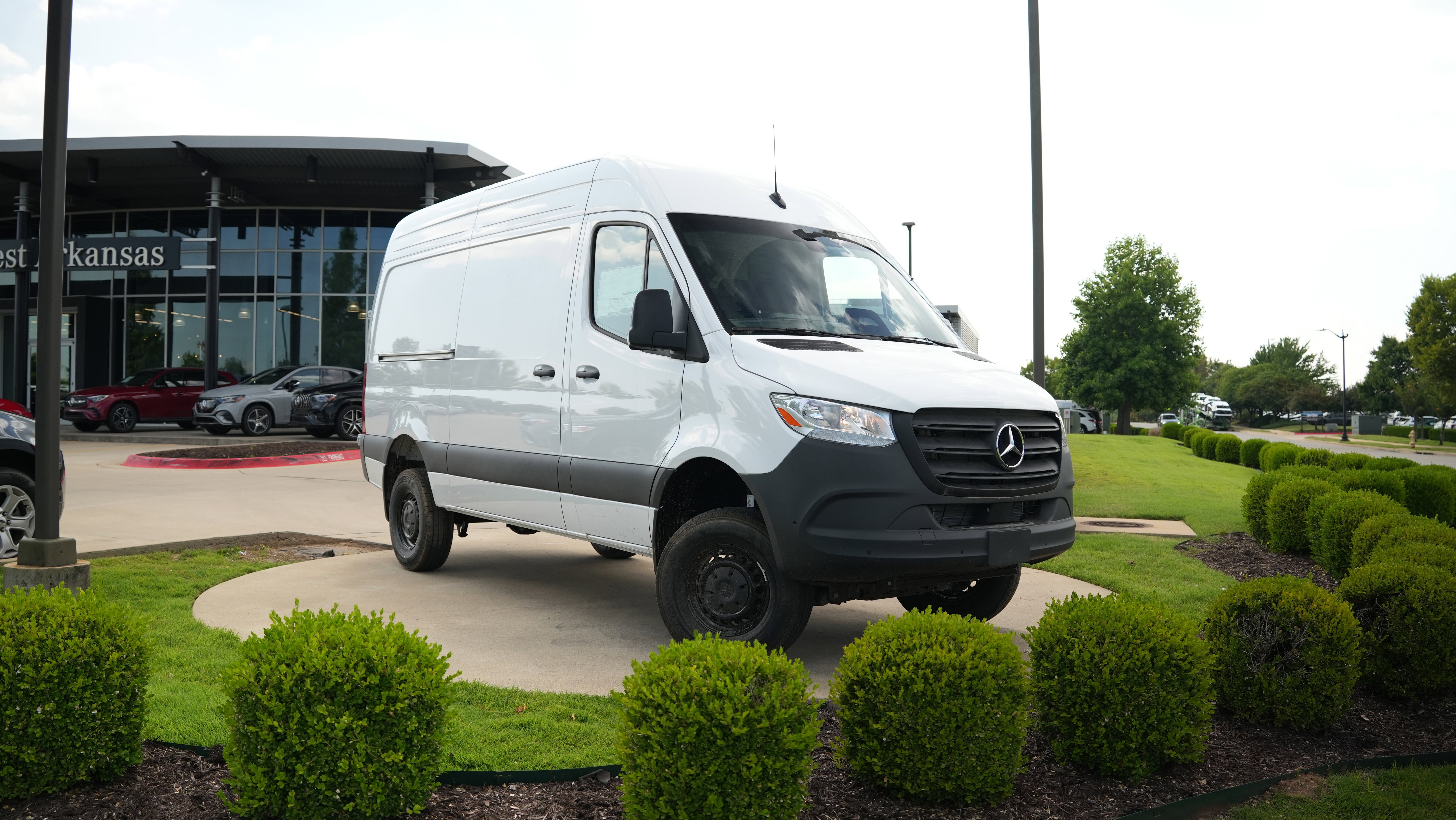 2025 Mercedes-Benz Sprinter Cargo Van Base's photo