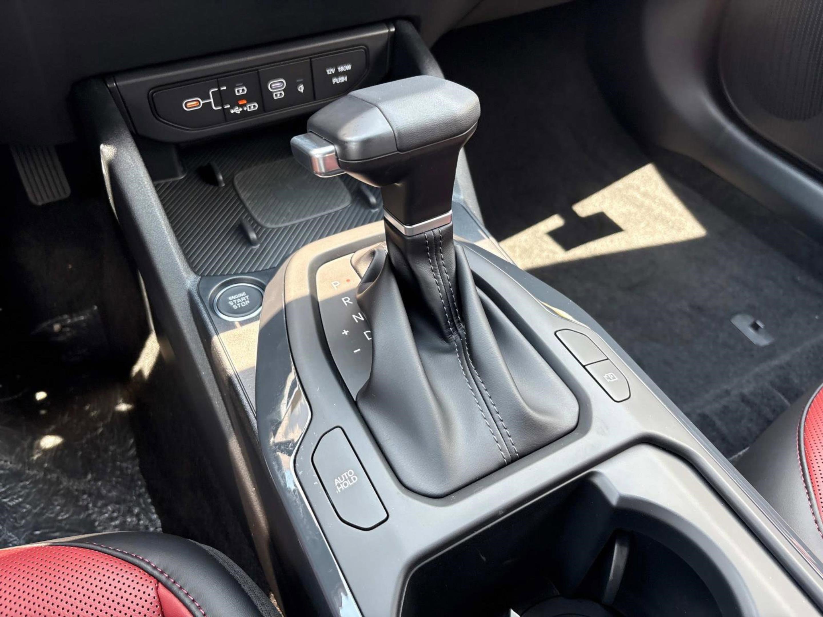2025 Kia K4 GT-Line photo 31