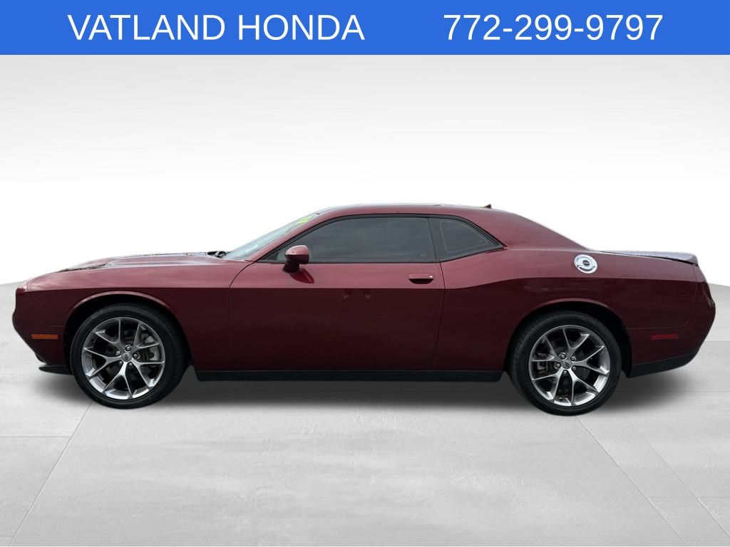 2021 Dodge Challenger SXT photo 5