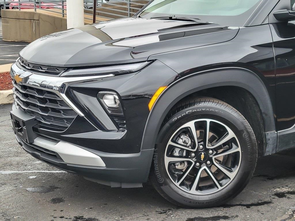 2025 CHEVROLET TRAILBLAZER - Image 1