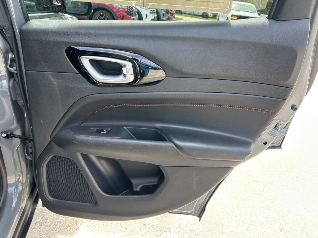 2024 Jeep Compass Trailhawk photo 39