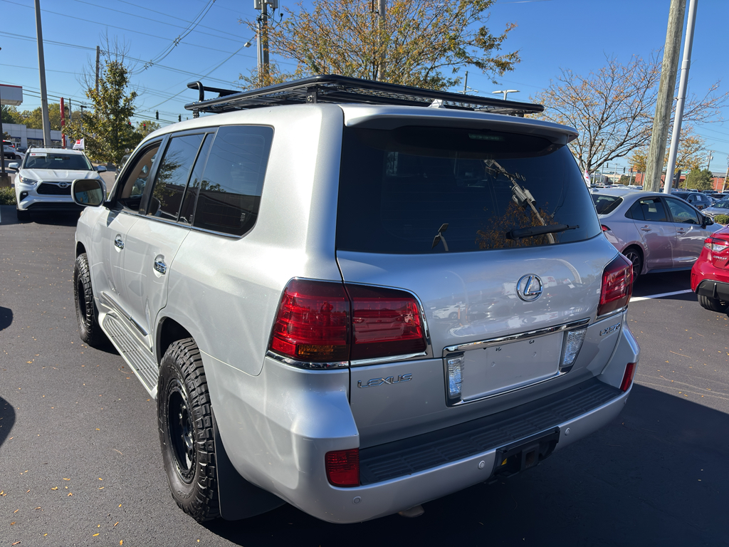 2008 Lexus LX 570 Base photo 4