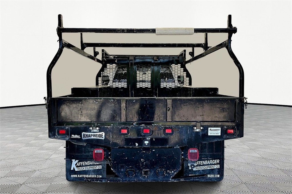 2022 Chevrolet Silverado 4500HD Work Truck photo 4