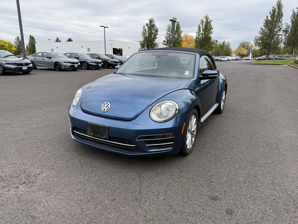 2017 Volkswagen Beetle 1.8T SE photo 3