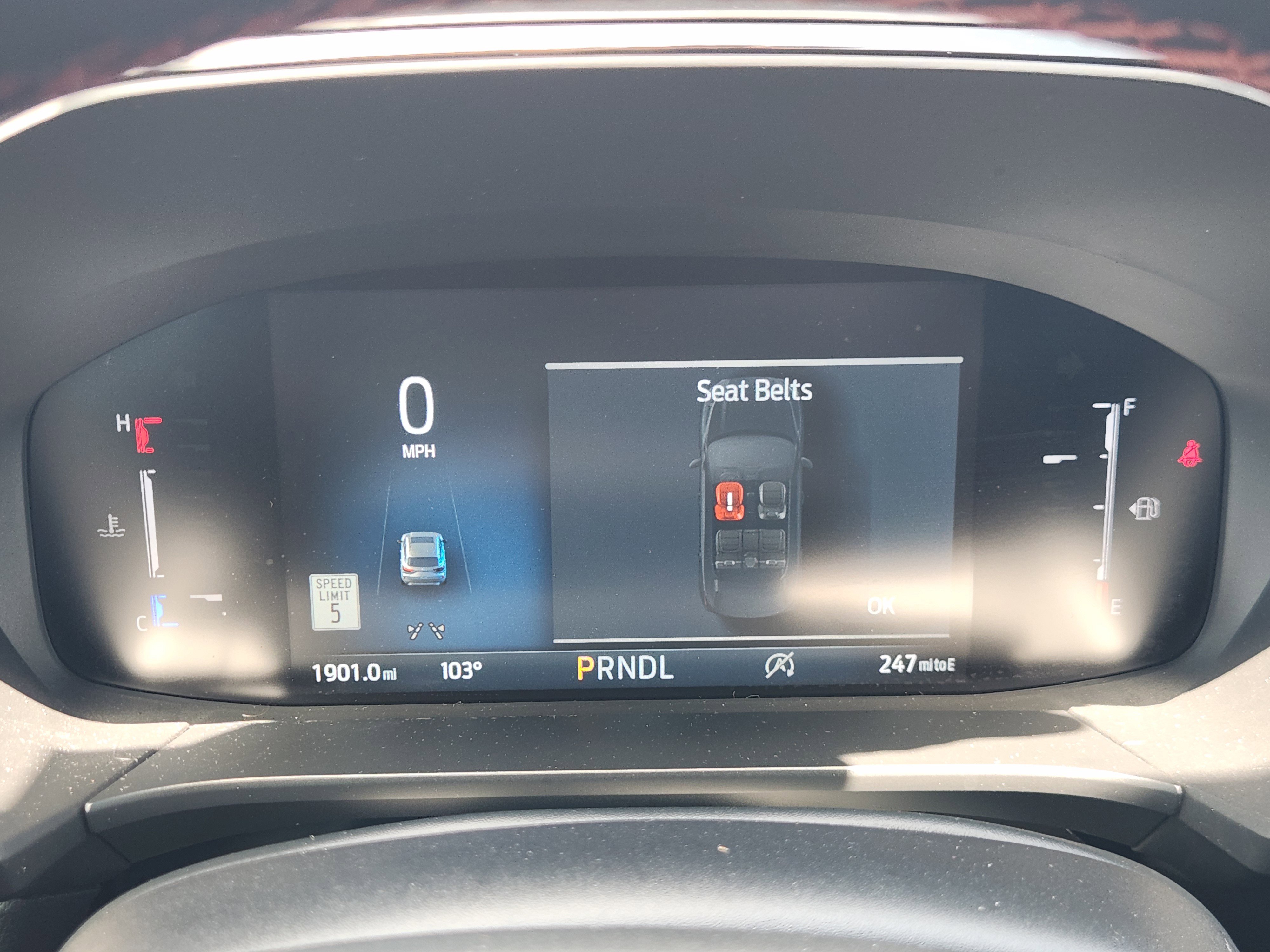 2025 Ford Escape ST-Line photo 2