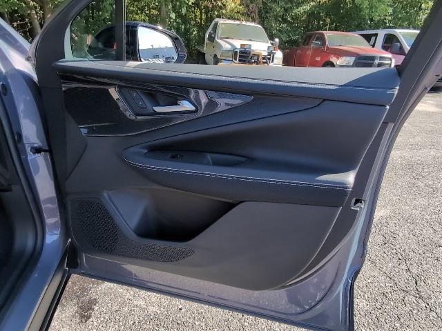 2024 Chevrolet Blazer EV photo 40