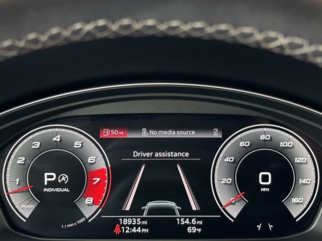 2022 Audi SQ5 Premium Plus photo 7